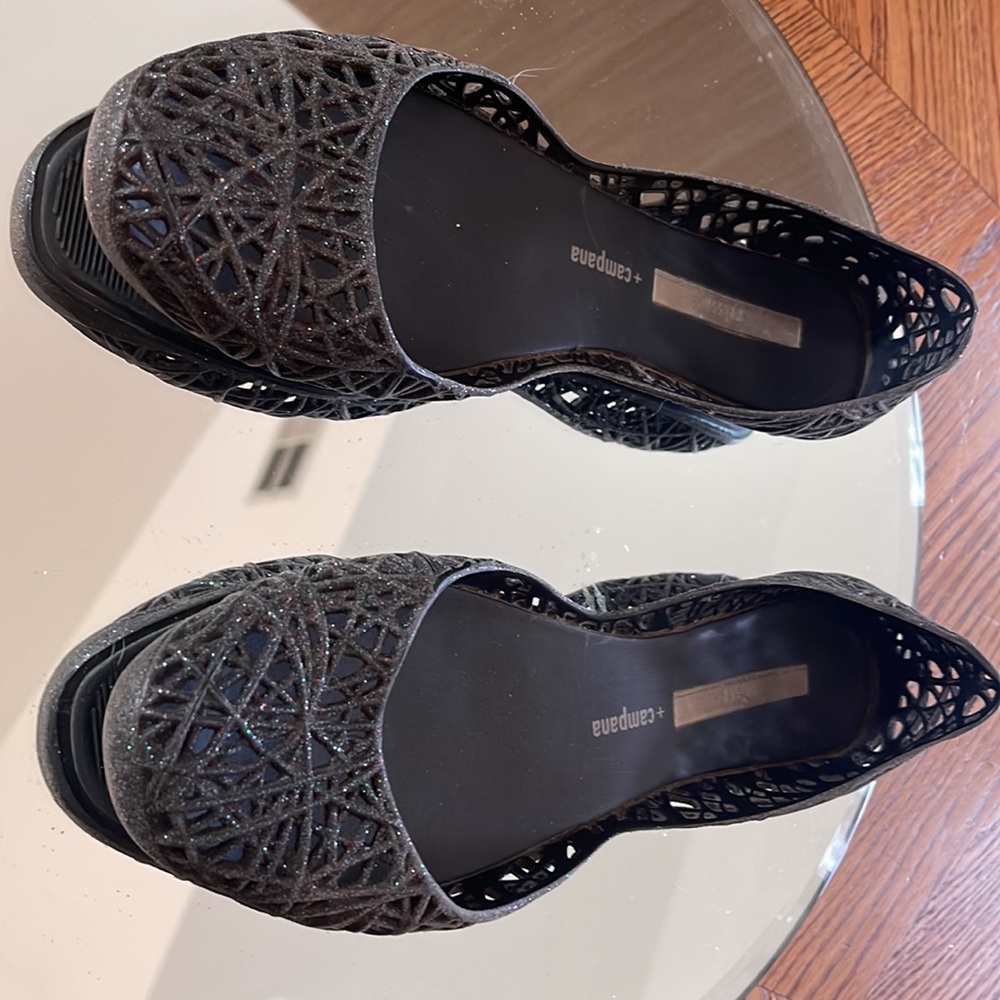 Melissa Shoes - Picture 2 of 3